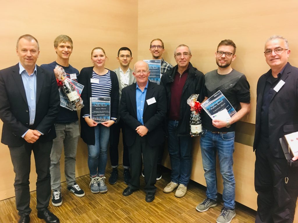 Poster prize group picture